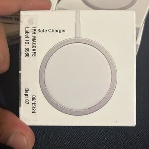 Apple MagSafe Charger